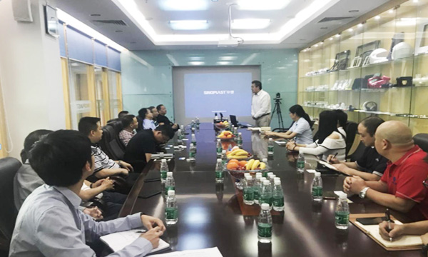 长安高协组团再访Z6官网，新资料专业委员会跃然纸上！